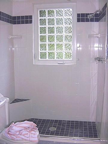 bathroom_newwindow_1230974533_o