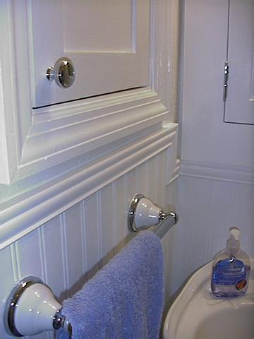 bathroom_towelbar_1230974653_o
